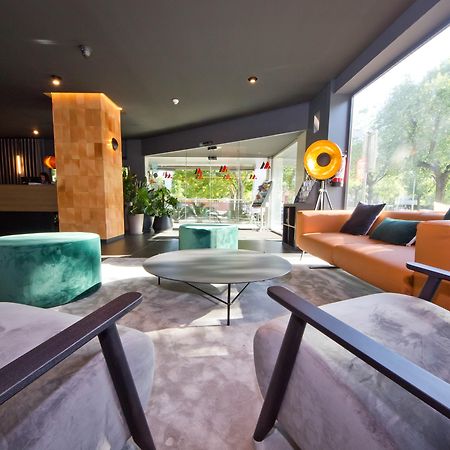 Aparthotel Atenea Valles Гранольерс Экстерьер фото