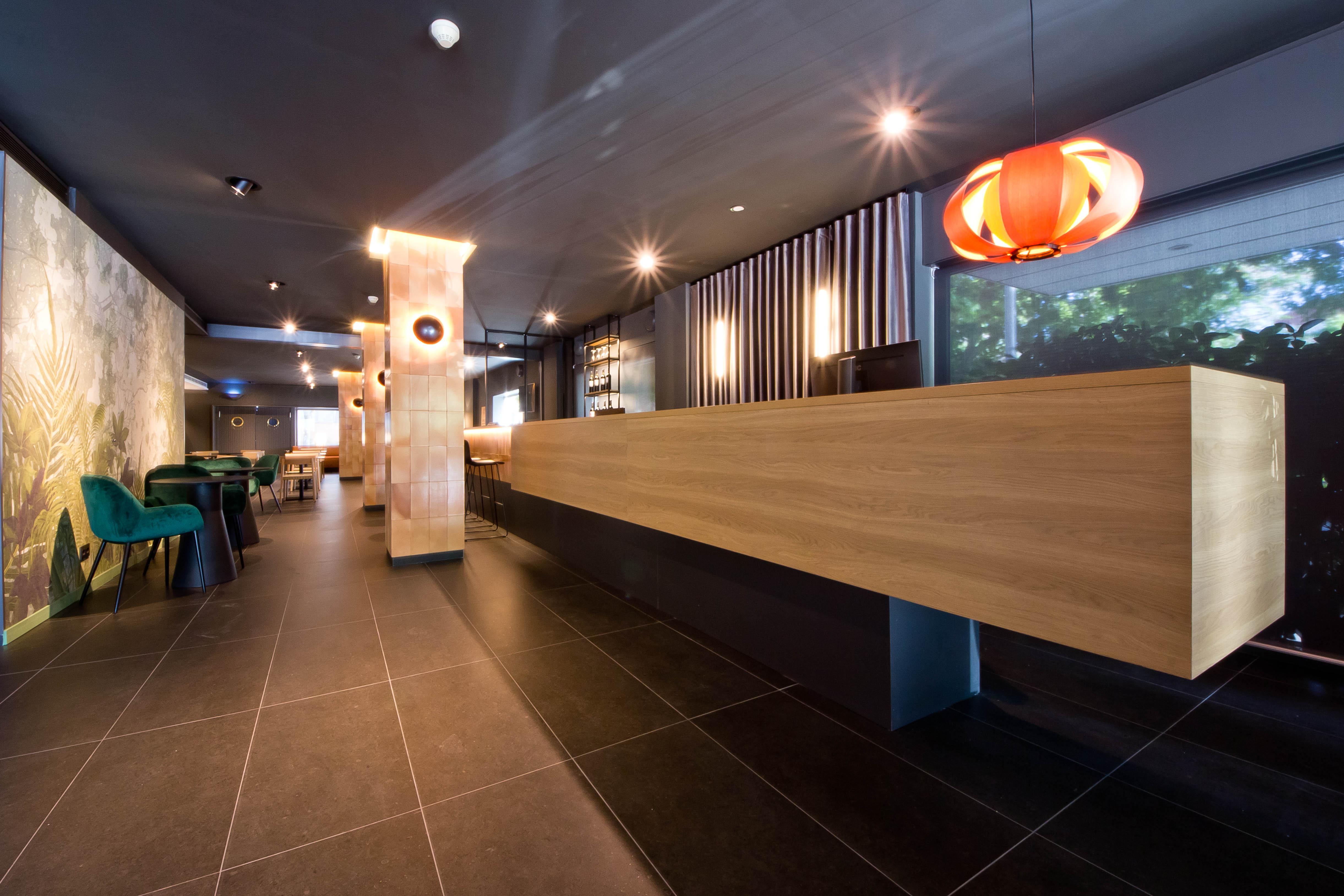 Aparthotel Atenea Valles Гранольерс Экстерьер фото
